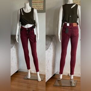 New jeans ONETEASPOON high waist size 24 red